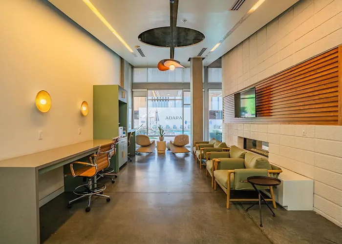 Stylish 1bd - Downtown - Gym, Pool, Parking Apartment Phoenix