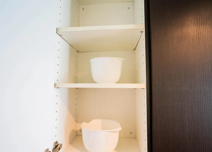 Apartment Stylish 1bd - Downtown - Gym, Pool, Parking *